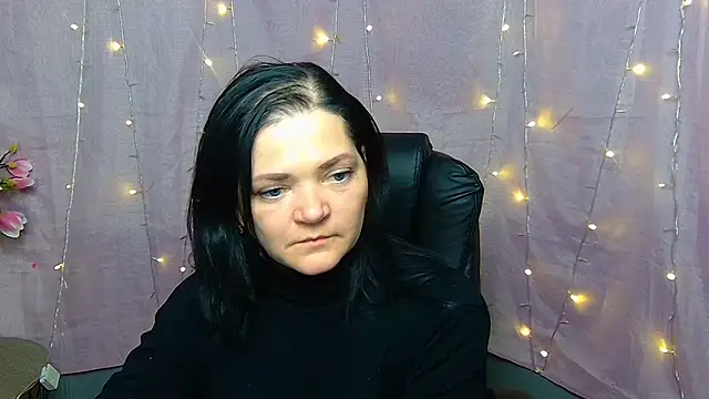 LauraFinn Live XXX-chat