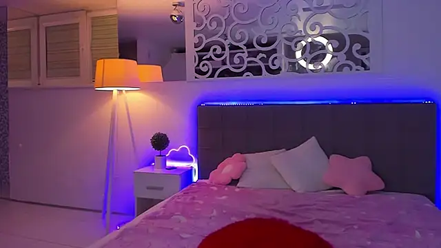 LuisaClover Live XXX Chat