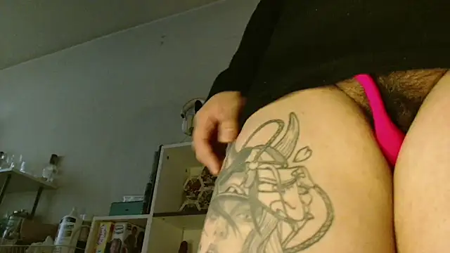 SmokyDeeのライブXXXチャット