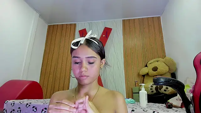 MarianaManzur – Live XXX-chat