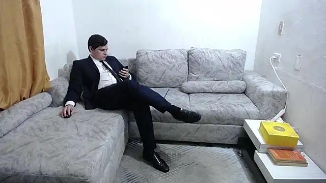 Czat XXX na żywo – Victor_Maitland