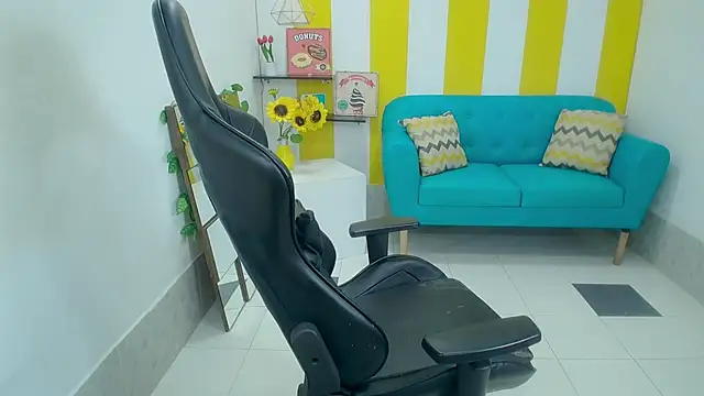 _alina_9 Live XXX-Chat