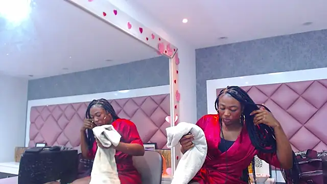 Thegreatonelady: вебкам-шоу