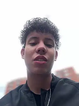 Chat XXX Live yoursexyjose