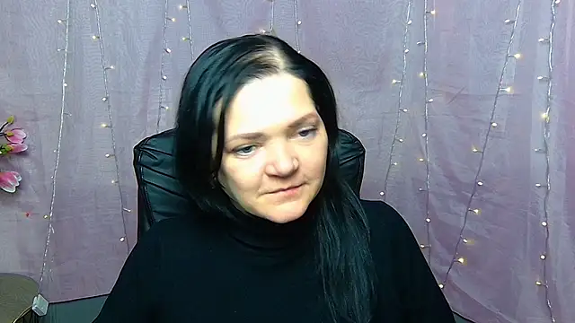 Chat XXX en directo de LauraFinn