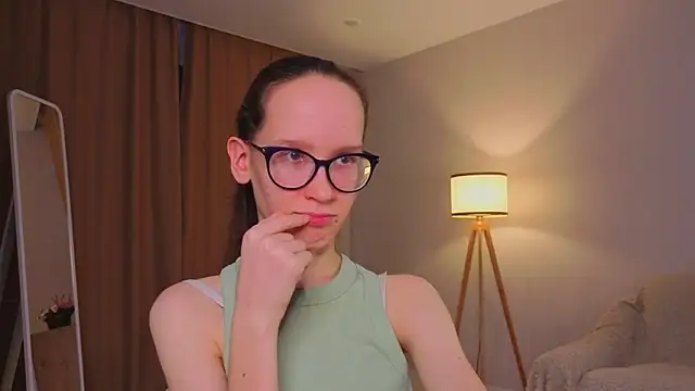 BettyBrowni 现场XXX聊天