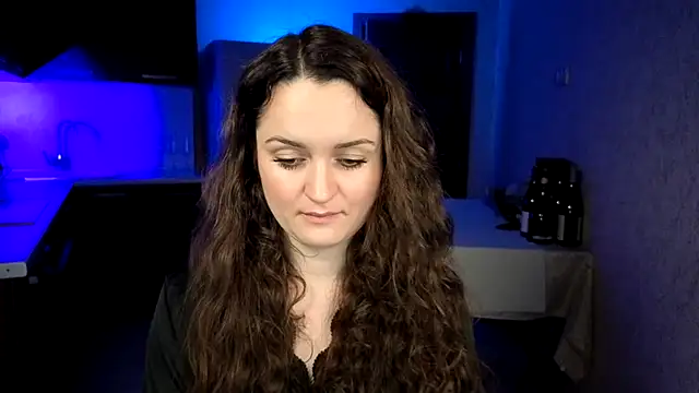 Cerann1 Adlı Modelin Canlı XXX Sohbeti