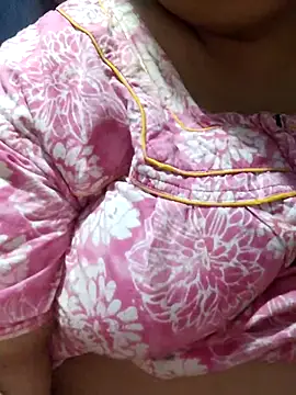 tamilthanushrin Live XXX chat