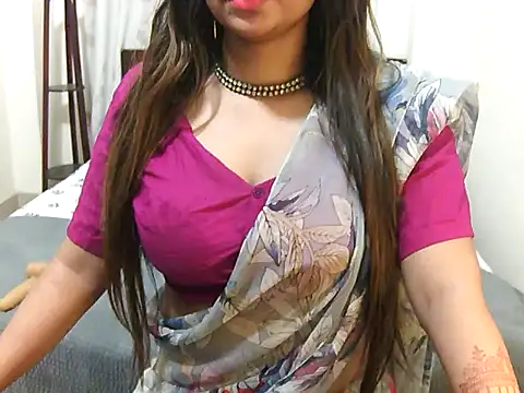 cutebengaligirl's Webcam Show