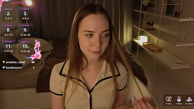 CarollSmithh 现场XXX聊天