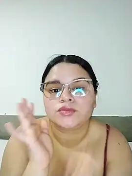 SamanthaStoneeのライブXXXチャット