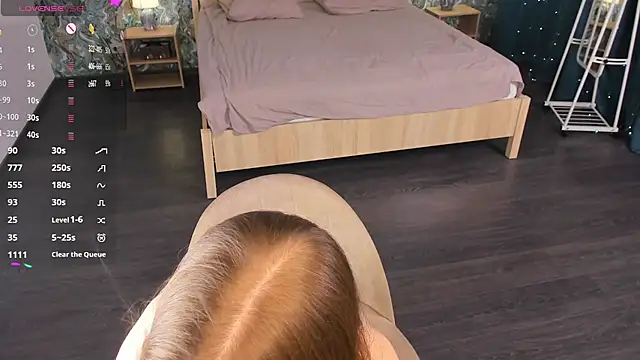 OdellaFrake 即時 XXX 聊天