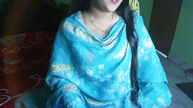 BengaliQueenStar's Live XXX Chat