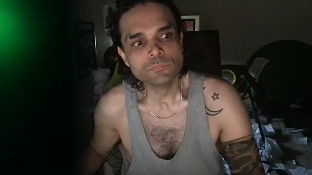 KungFuPanda001's Live XXX Chat