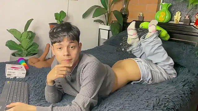 Andy_Belier23のライブXXXチャット