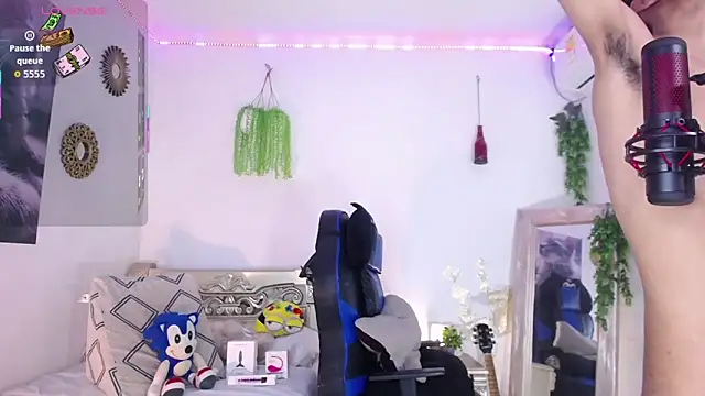 دردشة huge_armound الجنسية المباشرة