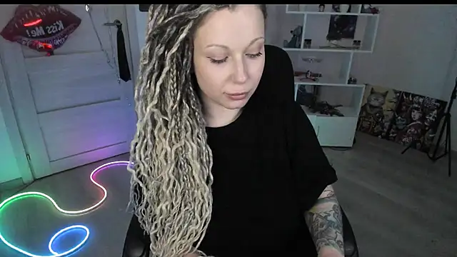 دردشة HoneySallyMoore الجنسية المباشرة