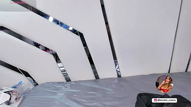 Kendall__evanss 现场XXX聊天