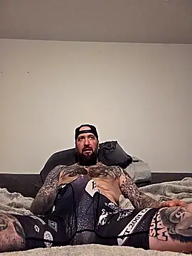 Beardedtattood 在線直播表演