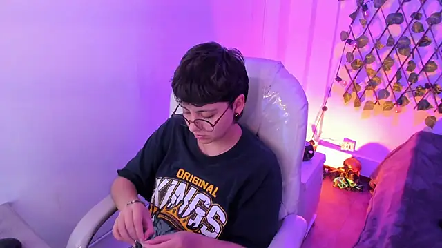 Nathaly_ds Chat XXX live