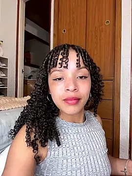 Czat XXX na żywo – Yasmin777_