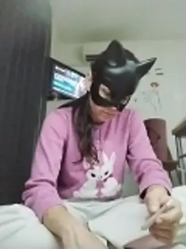 SweetSun69's Webcam Show