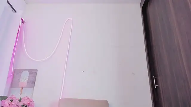 Chat +18 de athenaking ao vivo