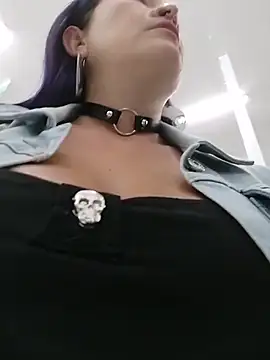 XXX chat uživo modela sophie_banger