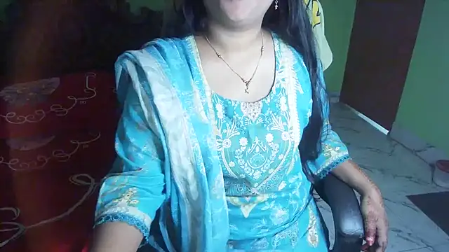 Онлайн чат XXX BengaliQueenStar