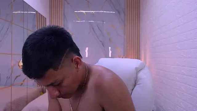 DominantBoy4: вебкам-шоу