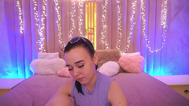 TorrySrar élő XXX-chatje