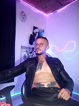 sebastian_horny – Naživo XXX chat