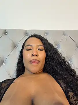 دردشة izzybelmonth12 الجنسية المباشرة