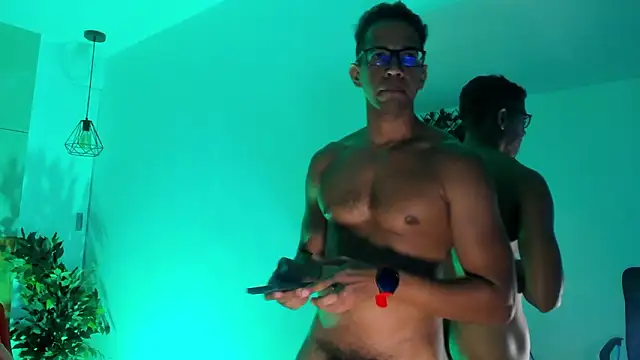 Chat XXX Live JacobDraven