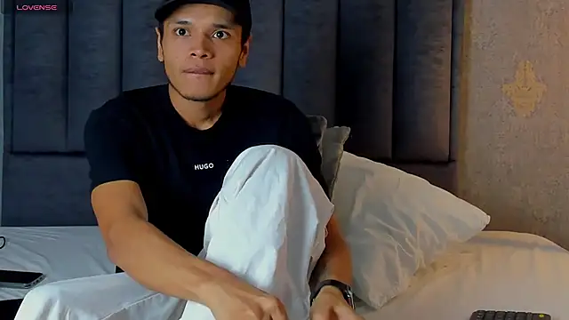 Živý XXX chat Alejandroo_Montenegro