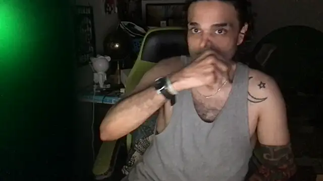 دردشة KungFuPanda001 الجنسية المباشرة