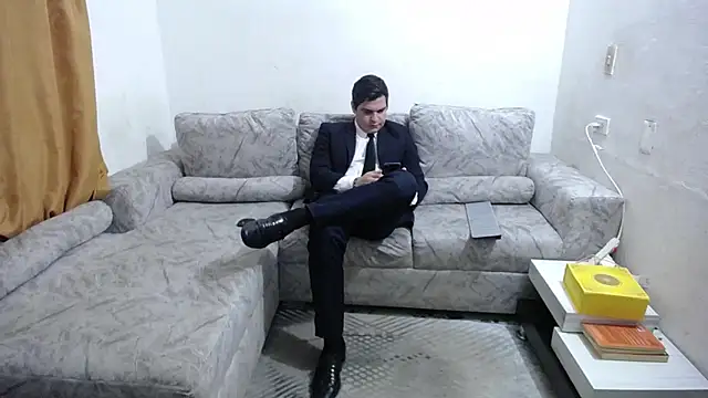 Chat +18 de Victor_Maitland ao vivo