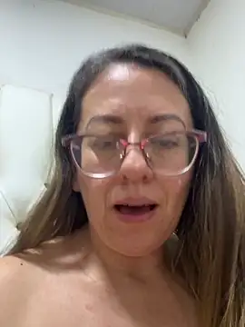 แชท XXX สดของ miss_hanna07