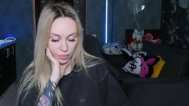 Blckmirrorr Live XXX-chat