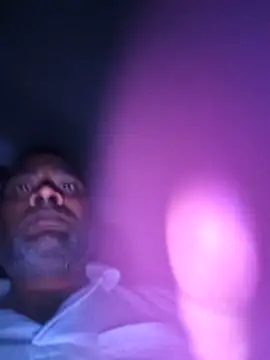 Chanderi19 élő XXX-chatje