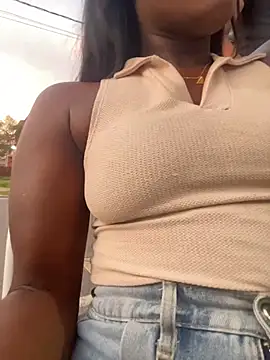 ZarahFerreira 现场XXX聊天