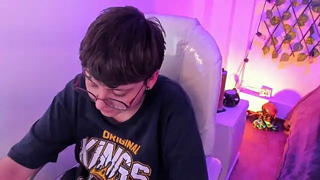 Nathaly_ds élő XXX-chatje