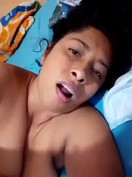 hotaniani Adlı Modelin Canlı XXX Sohbeti