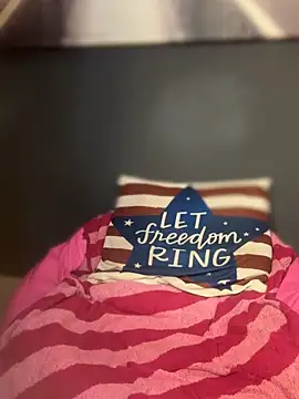 SEXaddictCANDY10 élő XXX-chatje