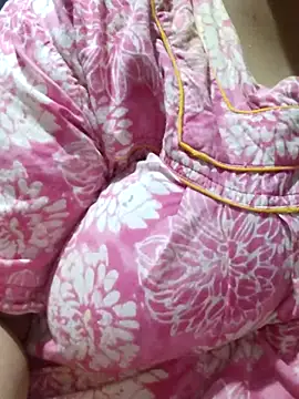 tamilthanushri 라이브 XXX 채팅