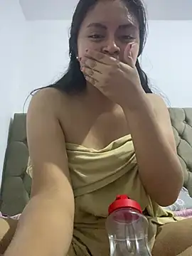 XXX chat uživo modela Mikaela43