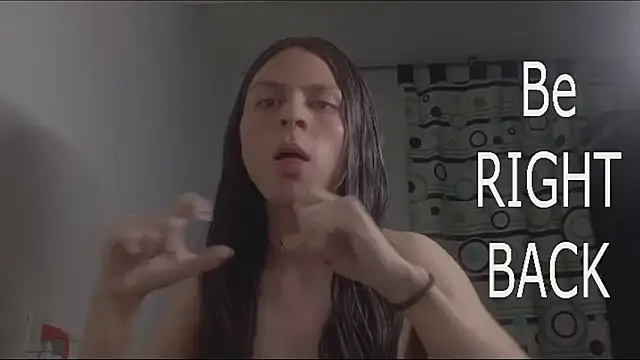 Petite-Goth Live XXX-Chat