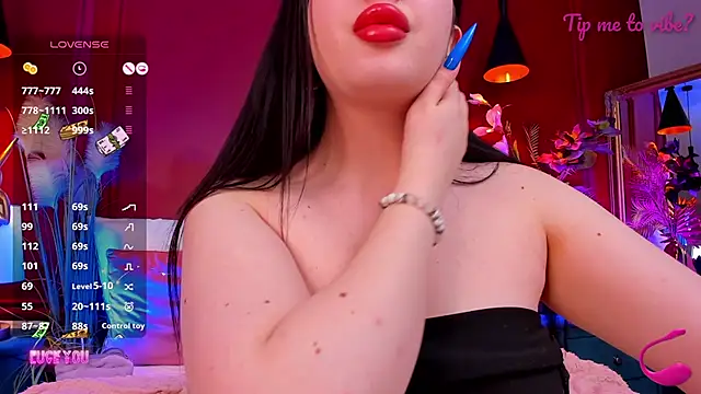 Chatroom XXX en direct de Mayzzie