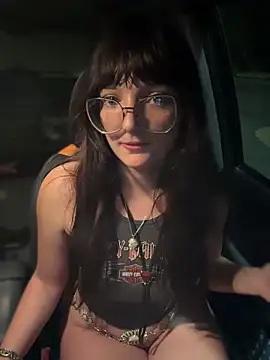 urpuppymoon Chat XXX live