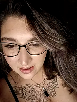 Xx-Miss-Mira-xX's Live XXX Chat